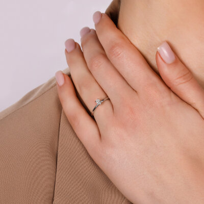 0,30 Karat Pırlanta Oval Tektaş Yüzük  - 3