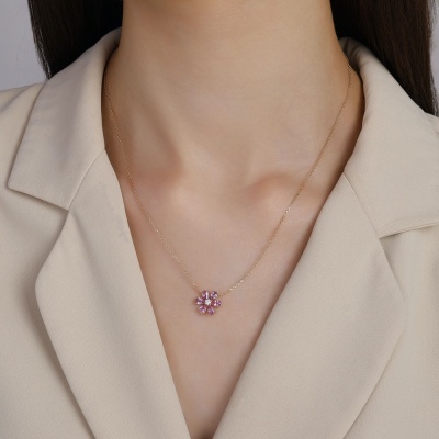 1,44 Karat Pırlanta Pembe Safir Çiçek Kolye