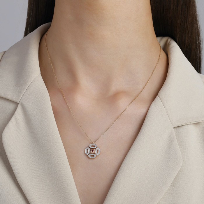 Star x Aura 0,29 Karat Pırlanta Yakut Kolye